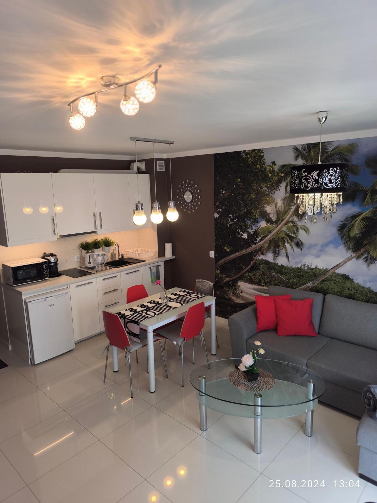 Apartament Ibiza Przy Plazy Rewal Exterior foto